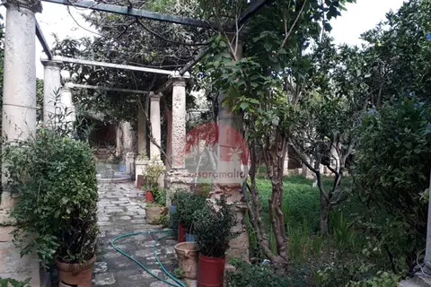 3 Bedroom Town House For Sale in Luqa