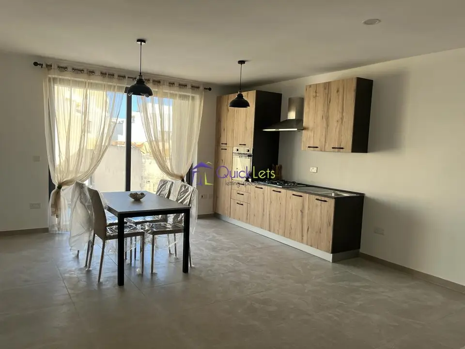 2 bedroom Apartment to rent in Marsaskala