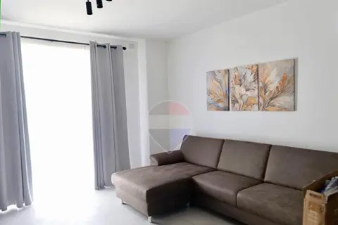 2 Bedroom Apartment To Rent in Birkirkara