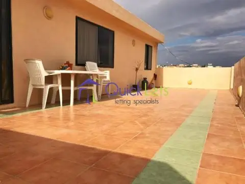 2 bedroom Penthouse to rent in San Gwann
