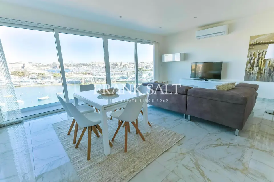 Gzira, Furnished Apartment