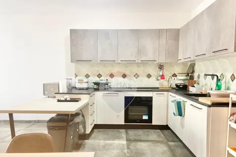 3 Bedroom Apartment For Sale in Swieqi