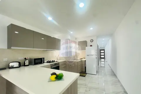 2 Bedroom Apartment For Sale in Marsascala