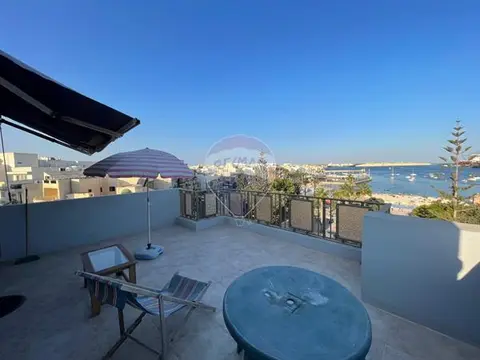2 bedroom Penthouse for sale in Birzebbuga