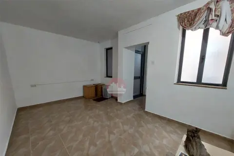 1 Bedroom Maisonette For Sale in Paola