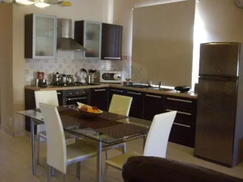 3 bedroom Maisonette to rent in Birkirkara