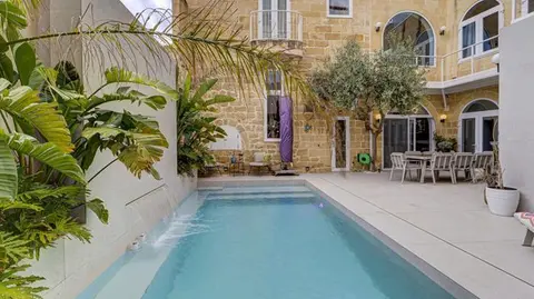 4 Bedroom House of Character For Sale in Qrendi