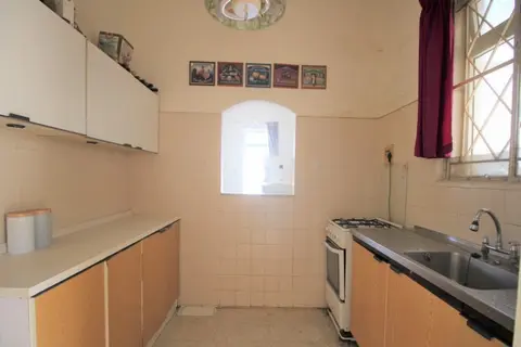 2 Bedroom Maisonette For Sale in Bugibba
