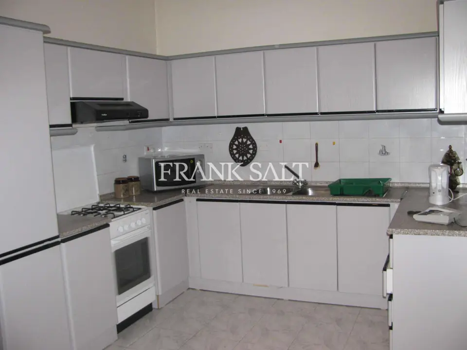 Swieqi, Furnished Maisonette