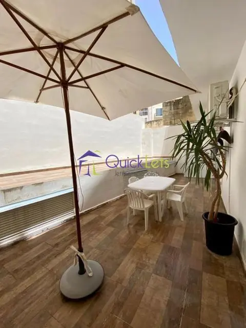3 bedroom Maisonette to rent in Msida