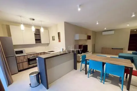 2 Bedroom Maisonette To Rent in Ta' l-Ibragg