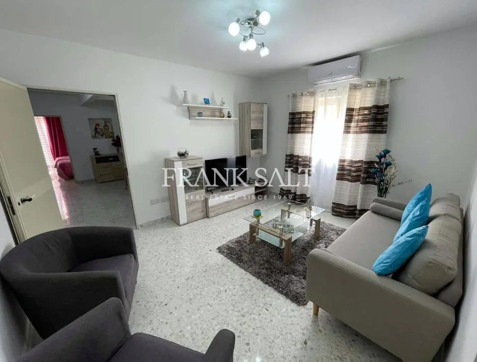 Gzira, Furnished Penthouse