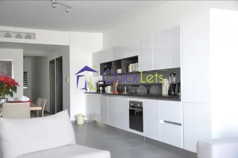 3 bedroom Penthouse to rent in Swieqi