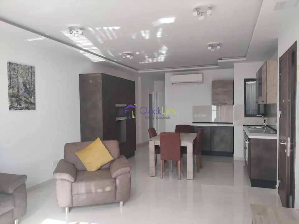 1 bedroom Penthouse to rent in Msida