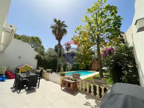 4 bedroom Villa Semi-detached to rent in Balzan