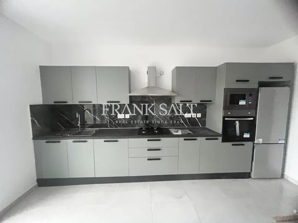 Zejtun, Furnished Apartment