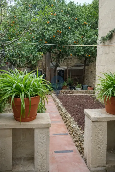 4 bedroom Townhouse for sale in Hamrun