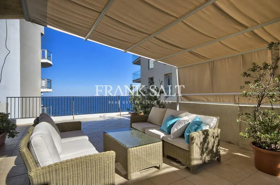 Sliema, Penthouse