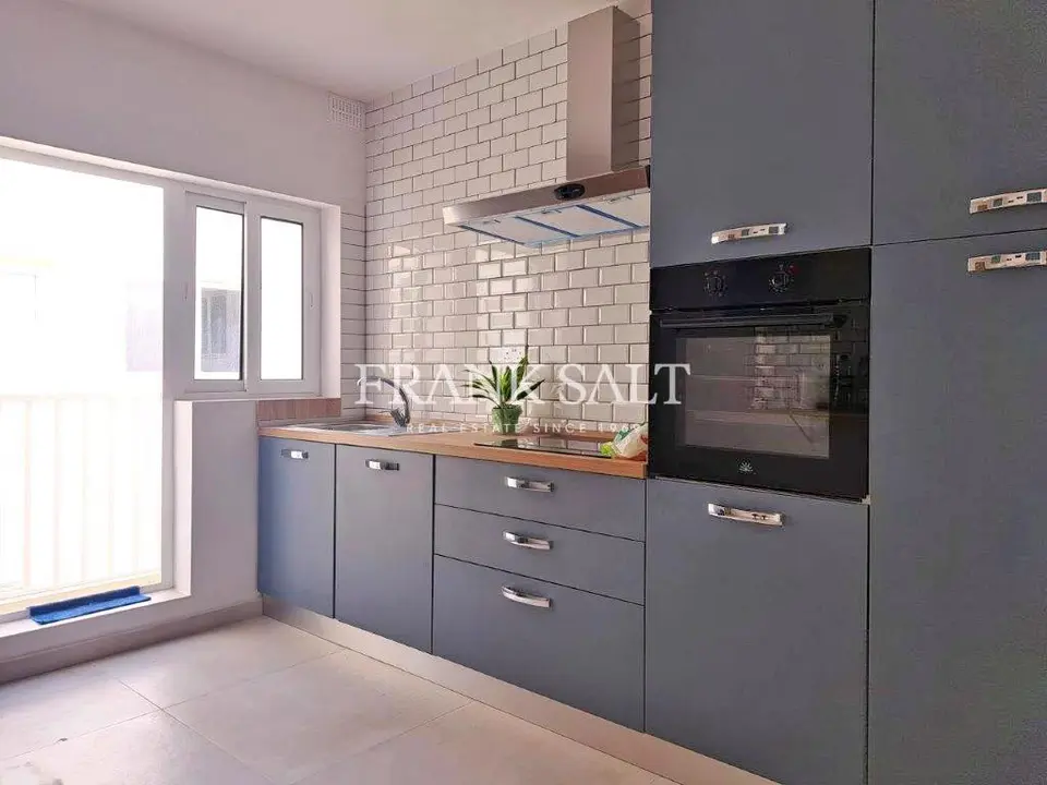 St Pauls Bay, Furnished Apartment