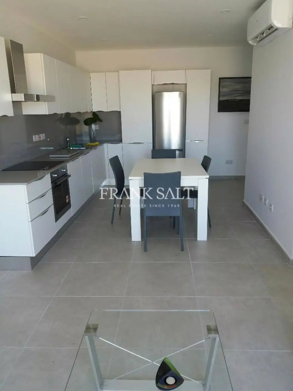 Gzira, Furnished Apartment