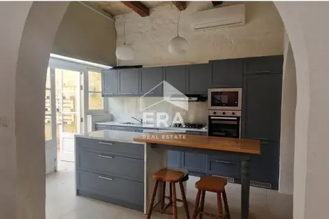 2 Bedroom Town House For Sale in Gozo - Munxar