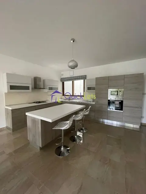 3 bedroom Apartment to rent in Mgarr