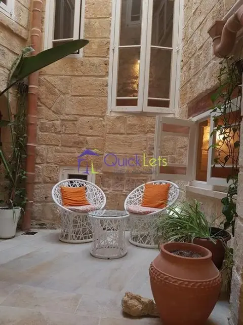 3 bedroom House of Character to rent in Rabat