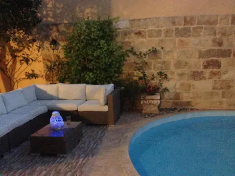 3 bedroom Maisonette to rent in San Gwann