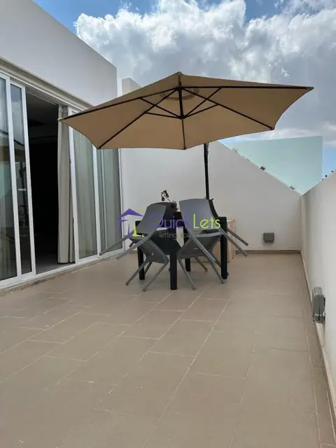 2 bedroom Penthouse to rent in Zebbug