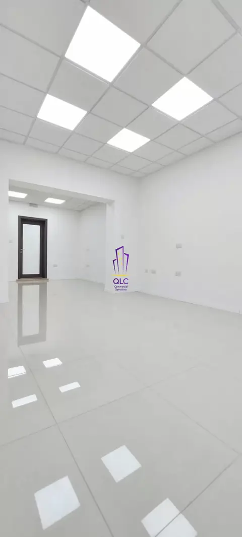 Office to rent in Paola