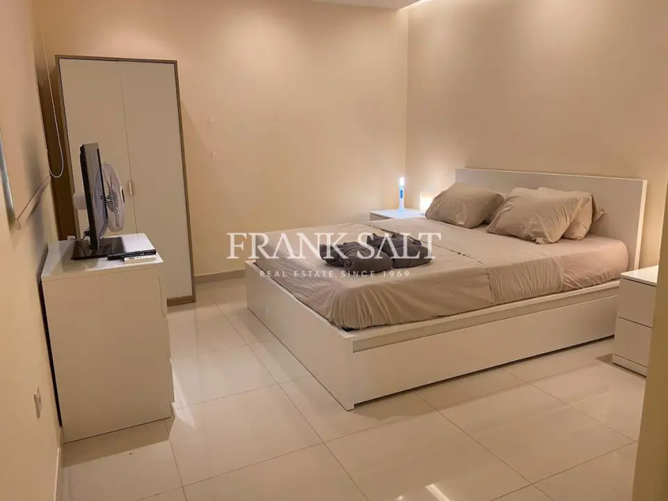 Sliema, Apartment