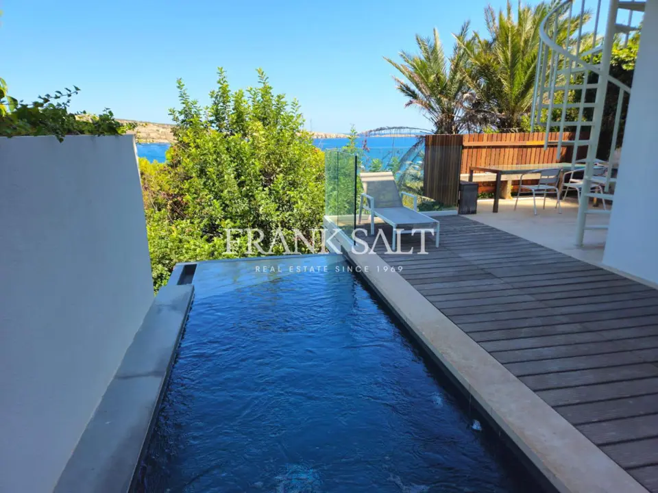 St Pauls Bay Furnished Semi-detached Villa