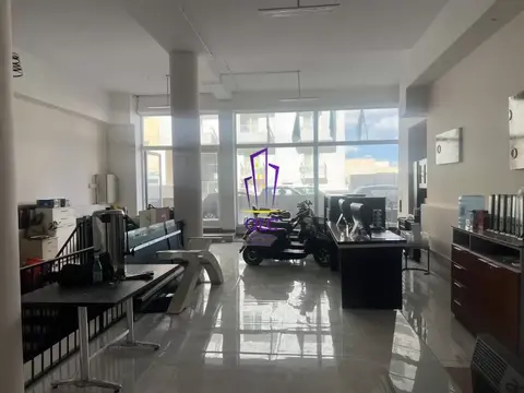 Office to rent in Pieta
