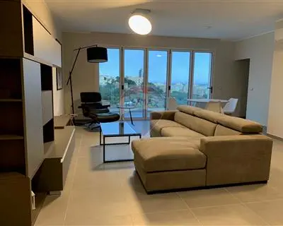 3 bedroom Apartment to rent in St Julian's