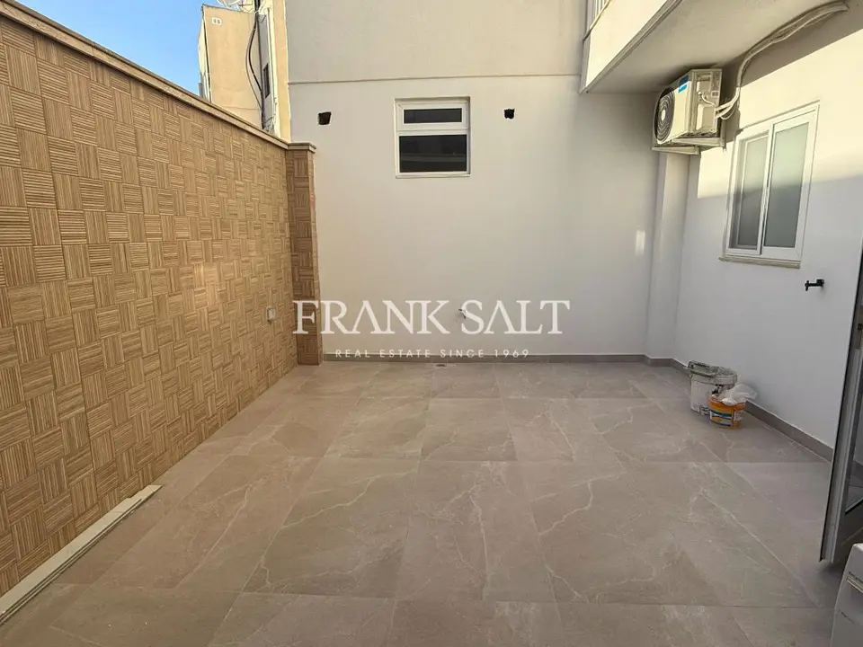 Zabbar, Furnished, Apartment