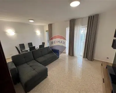 2 bedroom Apartment to rent in St Julian's