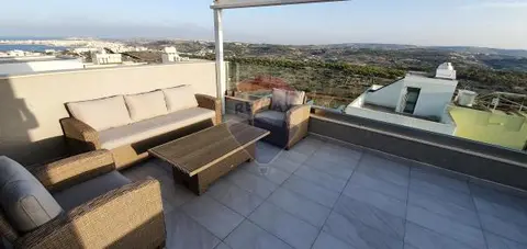 2 bedroom Penthouse to rent in Mellieha