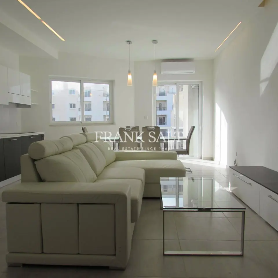 Gzira, Apartment