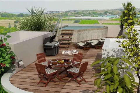 3 Bedroom Penthouse For Sale in Burmarrad