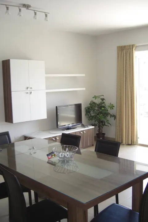 3 bedroom Apartment to rent in Marsaskala