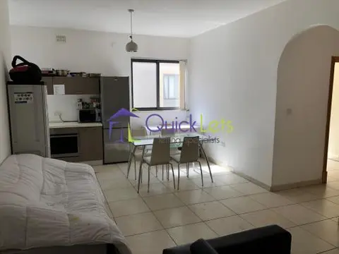 1 bedroom Room to rent in Swieqi