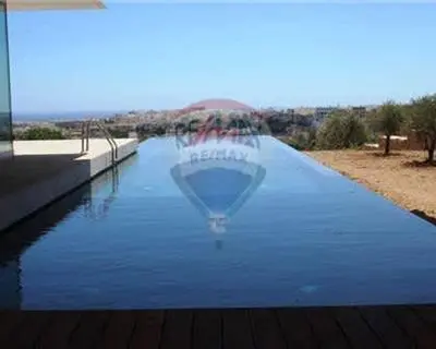 4 bedroom Villa Detached for sale in Victoria Gardens