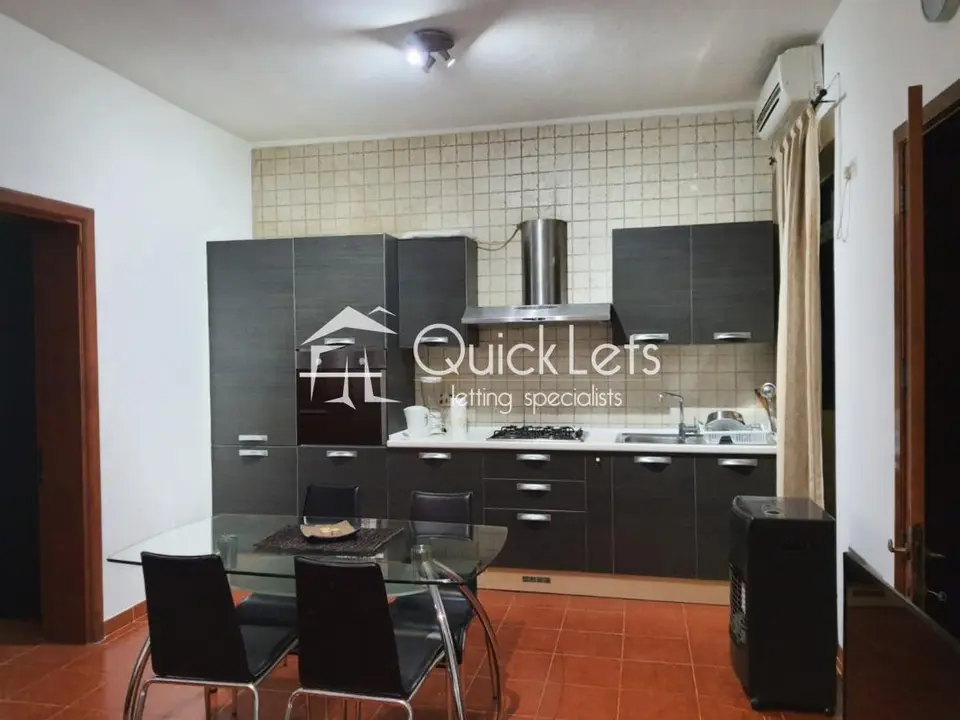 2 bedroom Apartment to rent in Bugibba