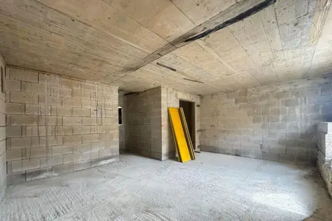2 Bedroom Apartment For Sale in Naxxar