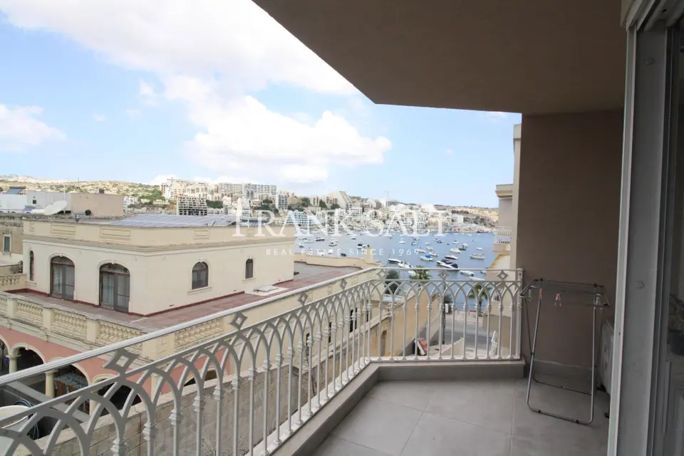 Xemxija, Furnished Apartment