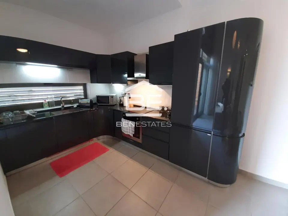 2 bedroom Apartment to rent in Portomaso