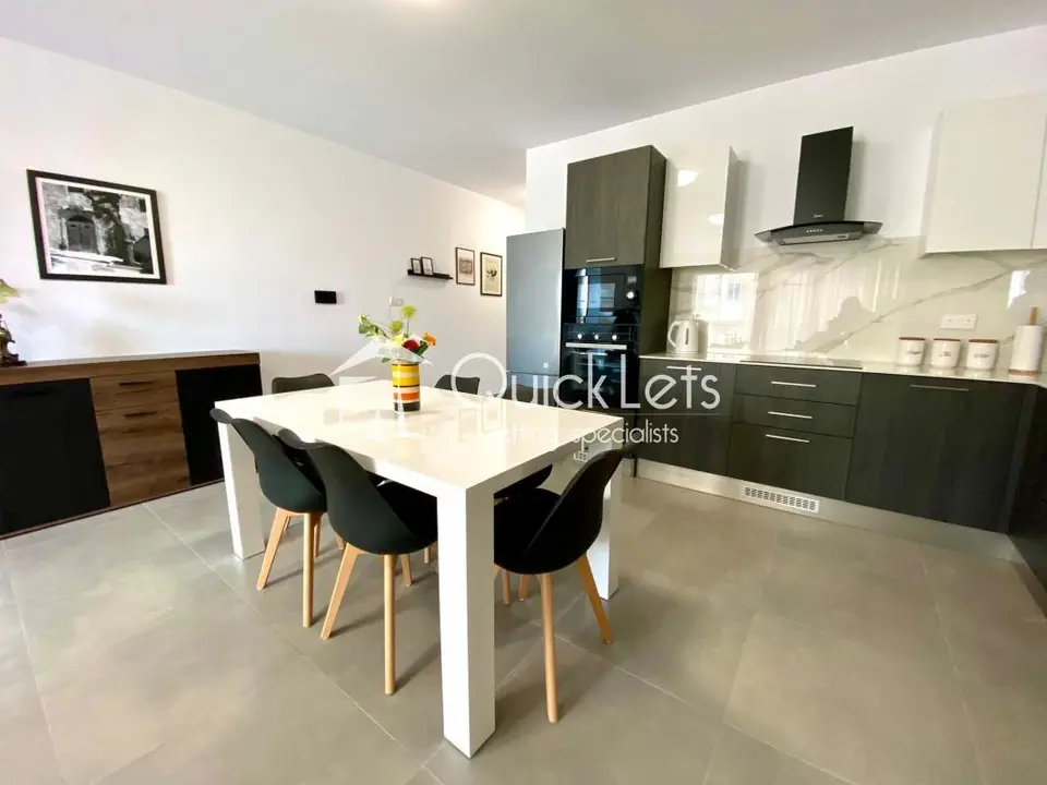 2 bedroom Apartment to rent in Naxxar