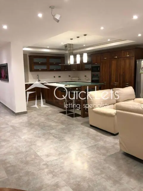 3 bedroom Apartment to rent in Kalkara