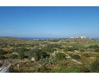 3 bedroom Terraced House to rent in Mellieha