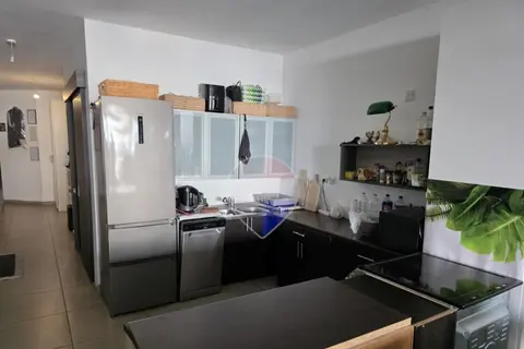 3 Bedroom Apartment For Sale in Qawra